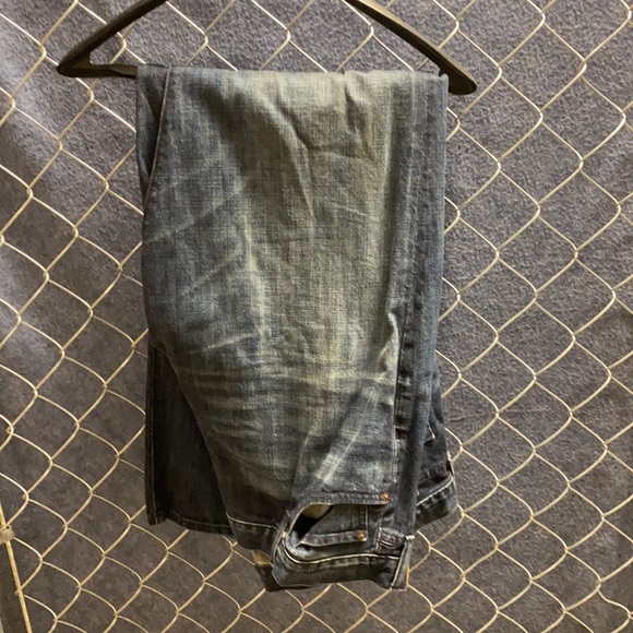 Jeans - Picture 2 of 9